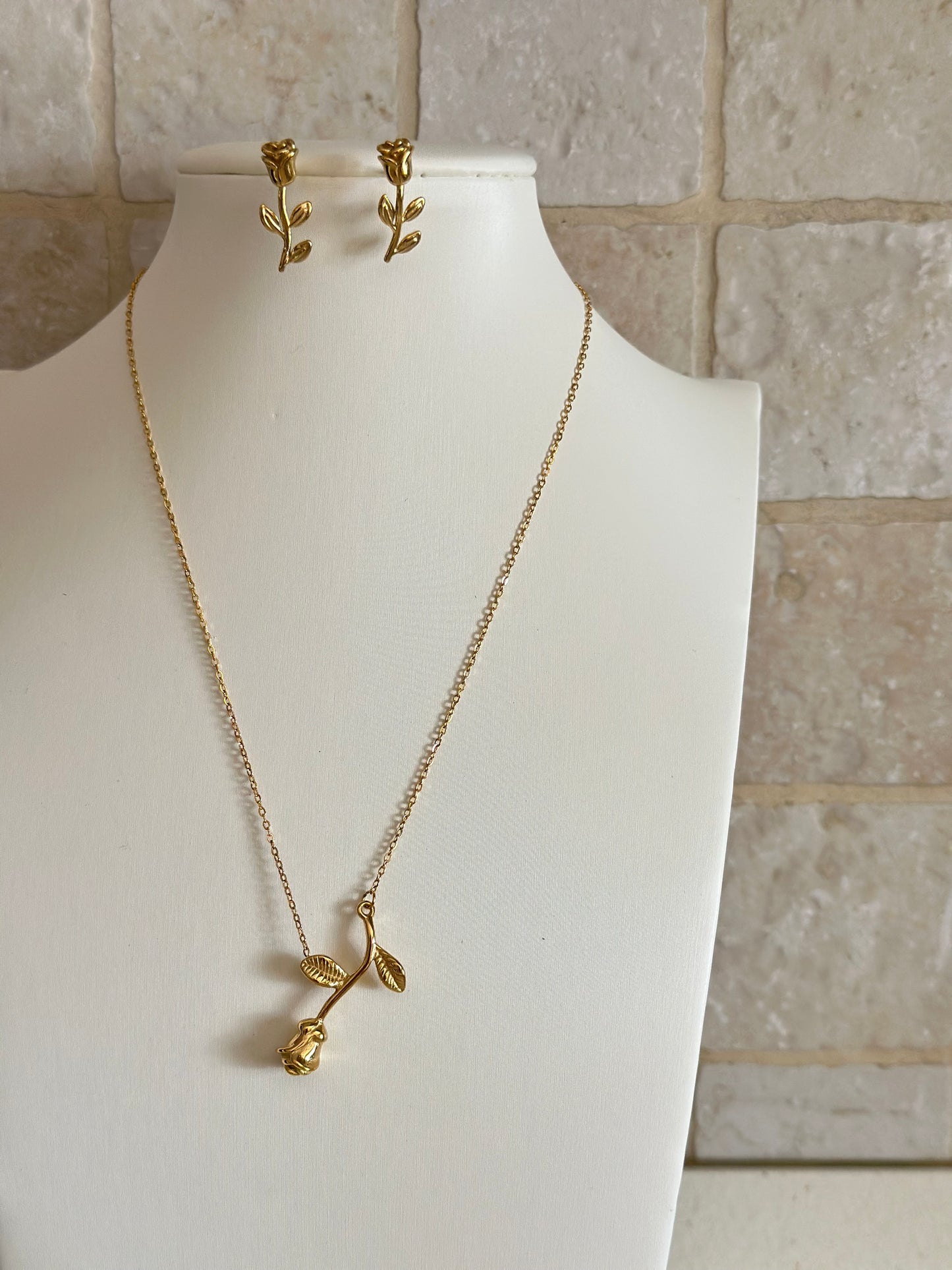 Collana ROSA INCANTATA