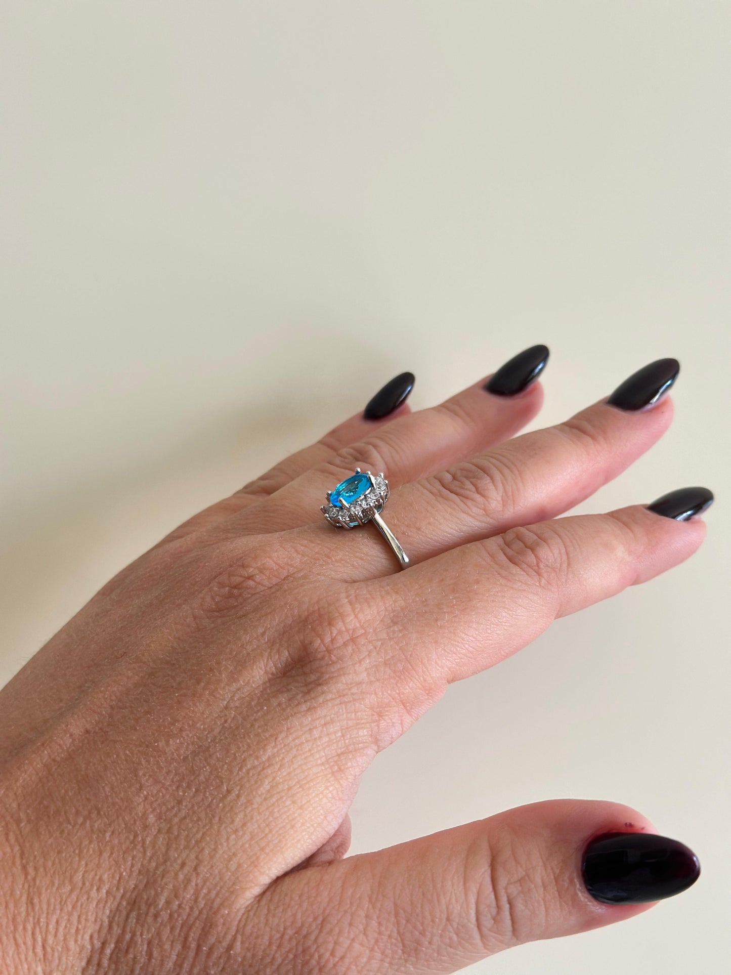 Anello QUEEN