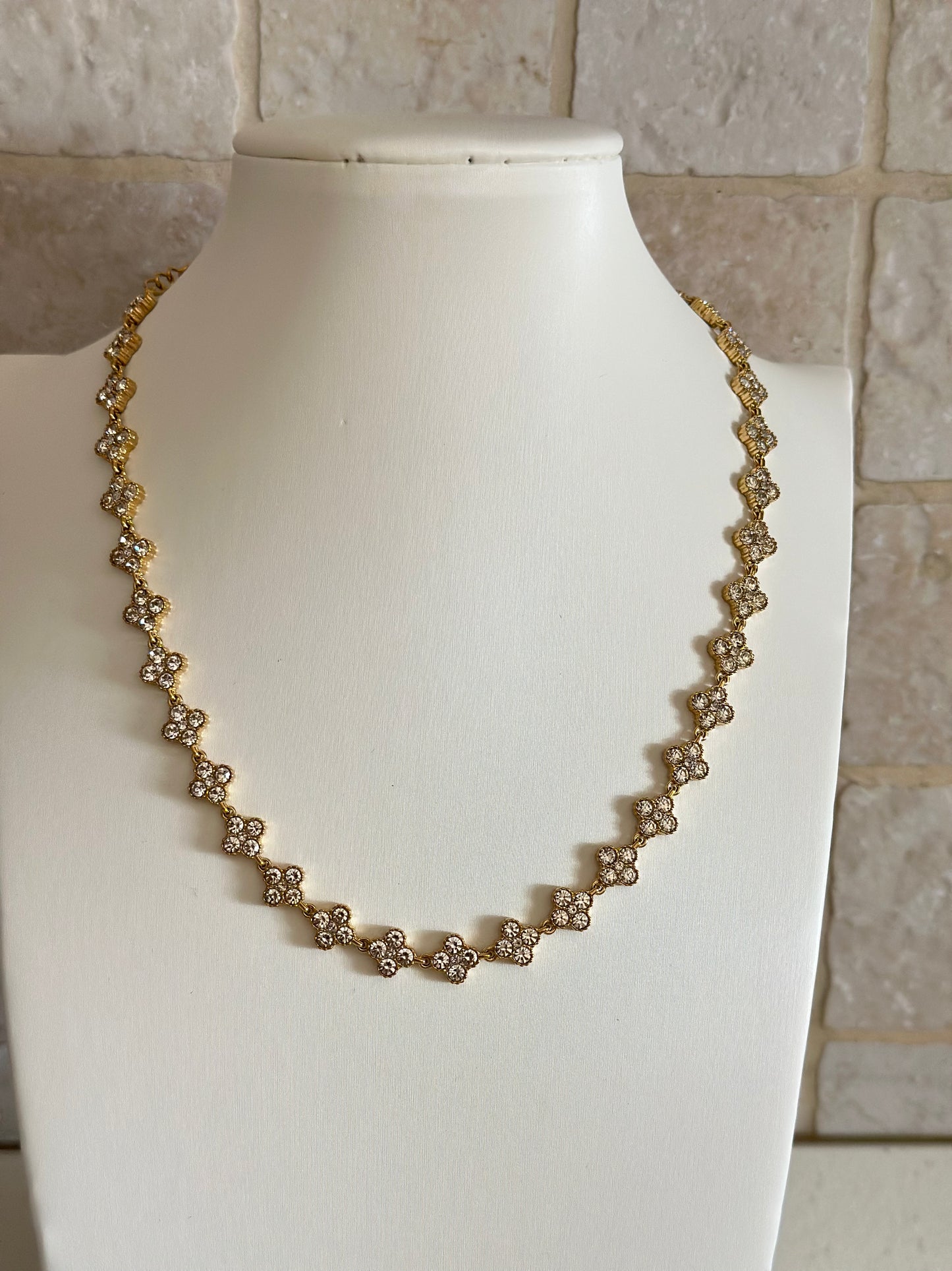 Collana CLIFF